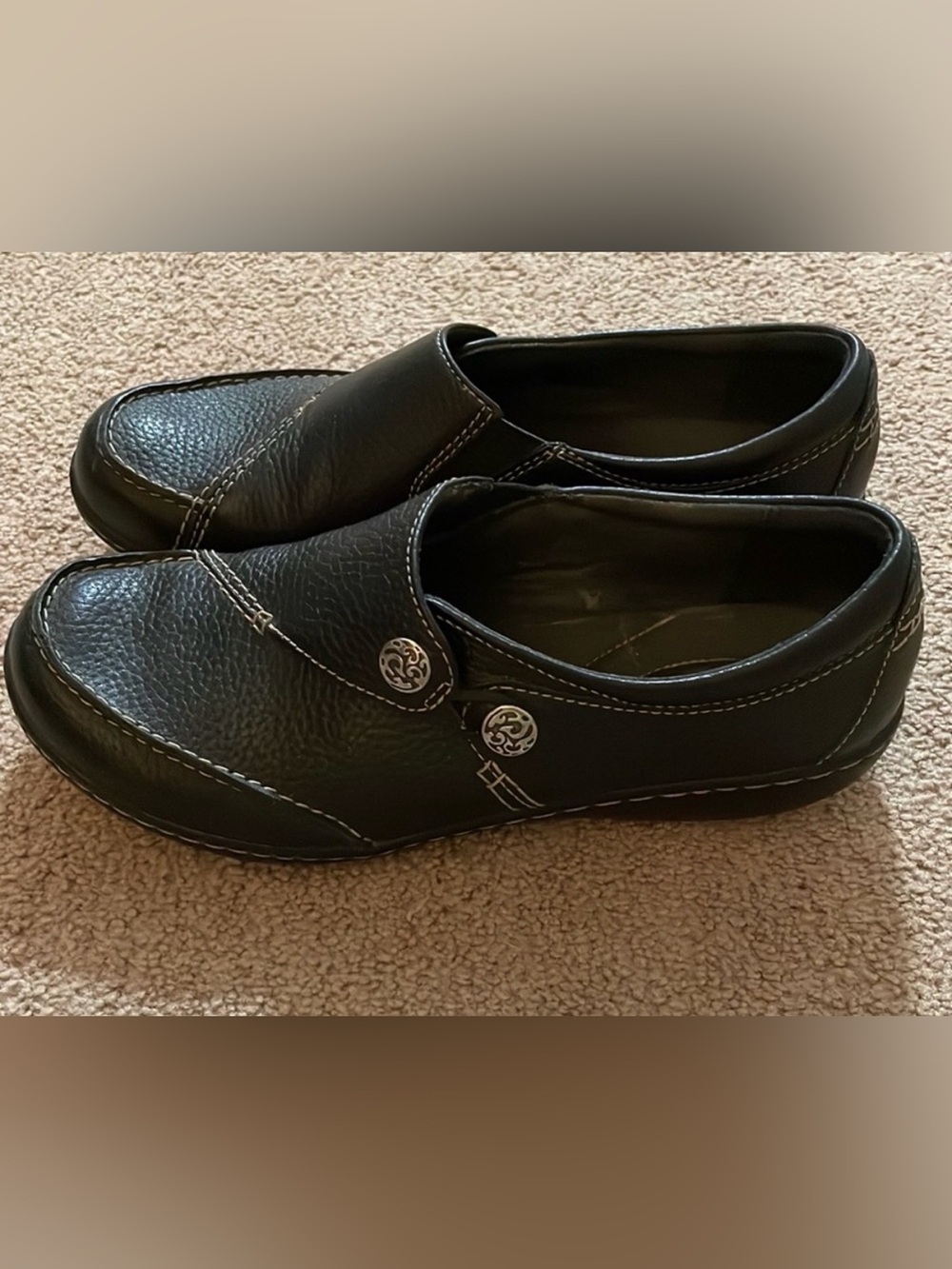 Clark’s 8.5 Women's Black Slip-On Casual Leather Loafers